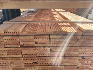 Ca. 140x Douglas Vlonderplanken, 25x140mm, lengte 300cm